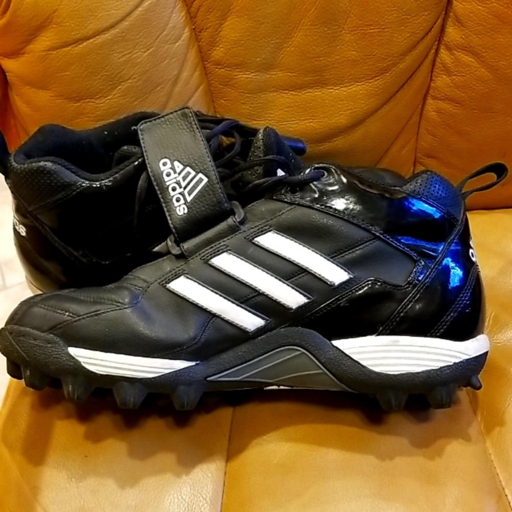 Adidas 2003 Leather cleats size 11.5 mens. High top all leather heavy duty.